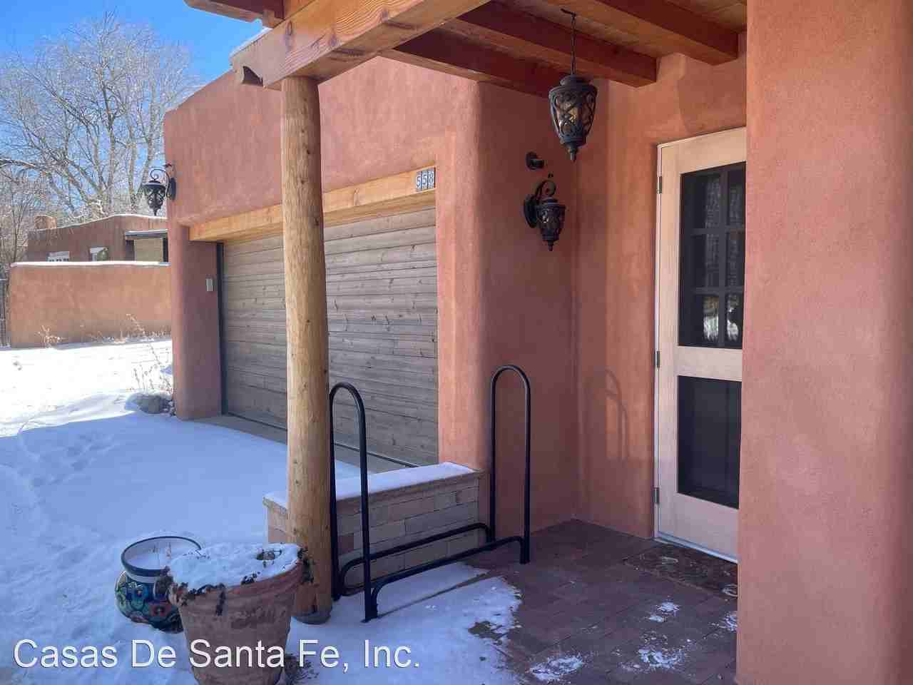 558 1/2 San Antonio St - Photo 2 of 25