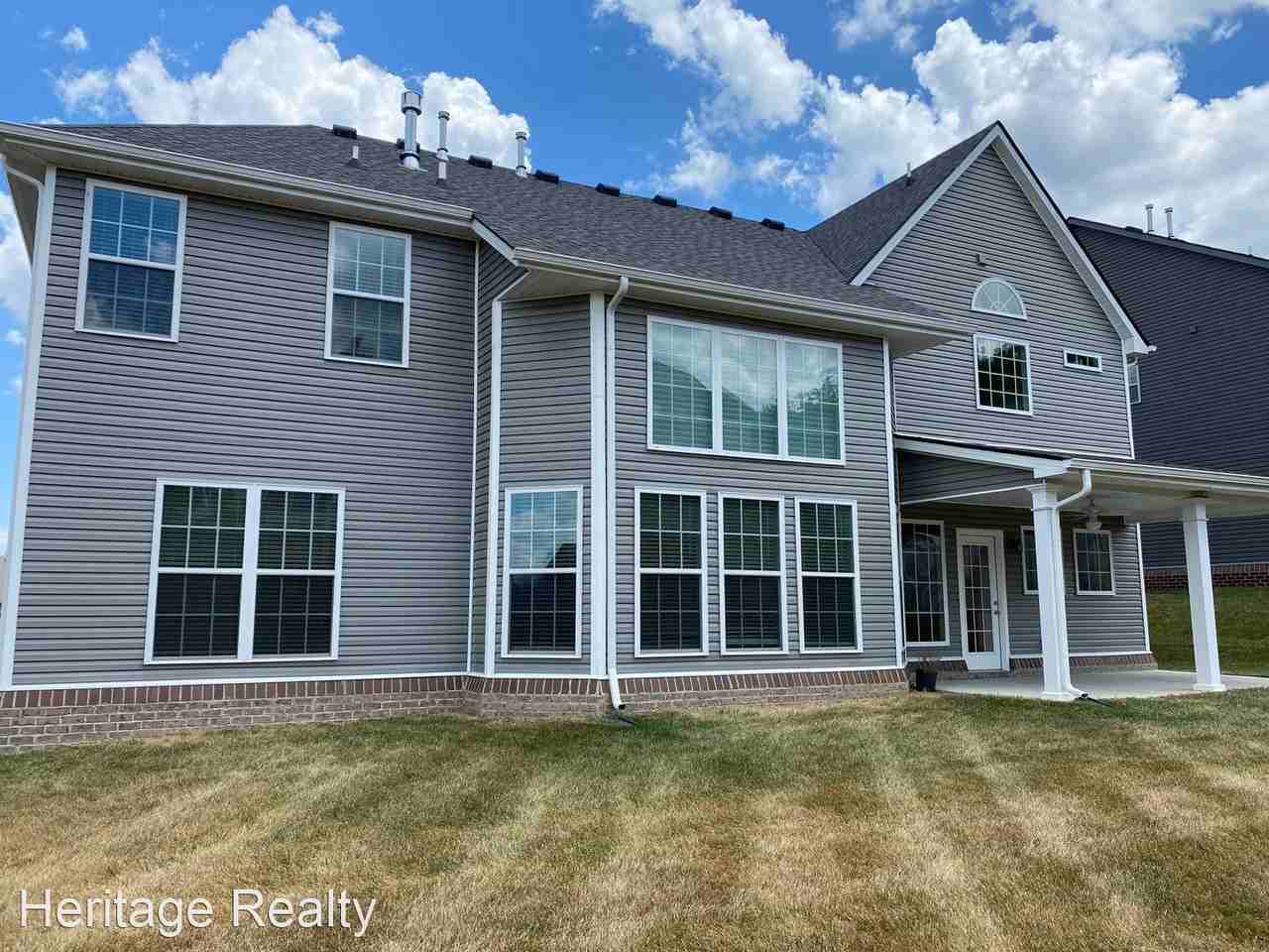 713 Rindlewood Ln - Photo 2 of 35