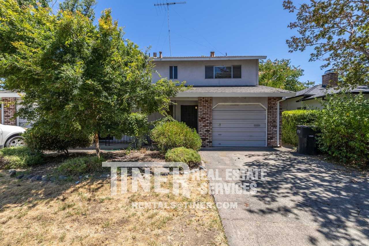 1503 Christopher Way - Photo 2 of 30