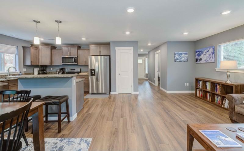 10010 Eagle Creek Rd - Photo 2 of 16