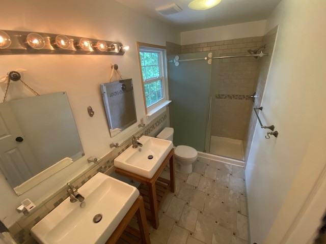 23 Stoneridge Ct #1 - Photo 7 of 30