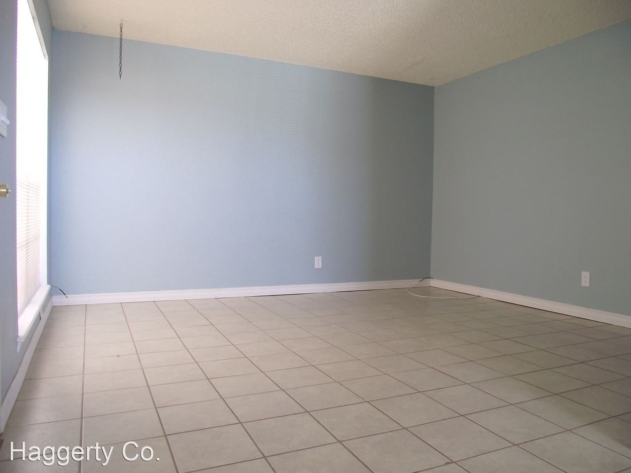 3407 Wickham Ave - Photo 2 of 8