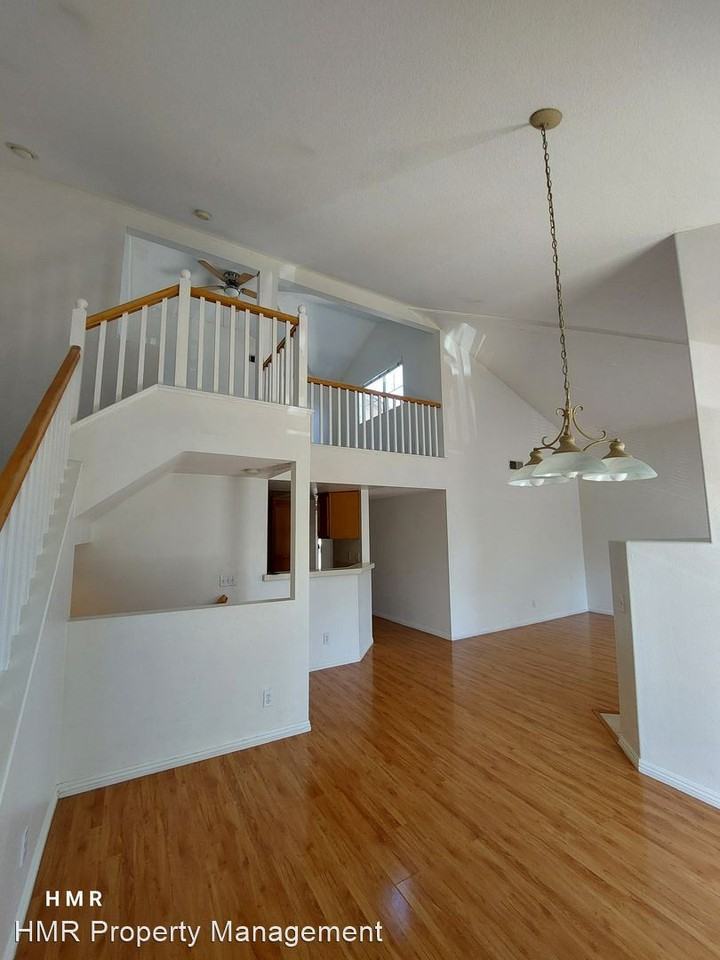 1002 N Turner Ave #277 - Photo 3 of 14