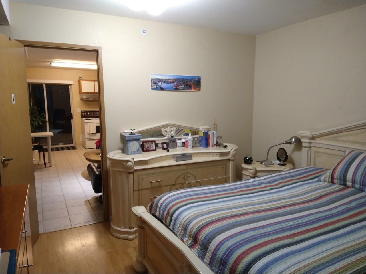 9415 161 Street - Photo 5 of 13