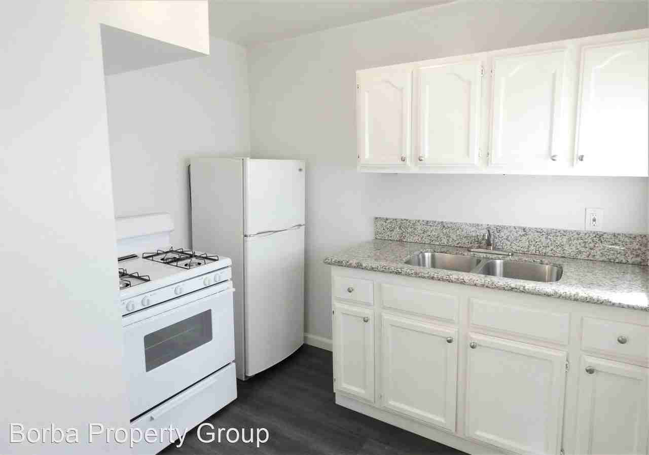 2330 Locust Ave. - Photo 3 of 14