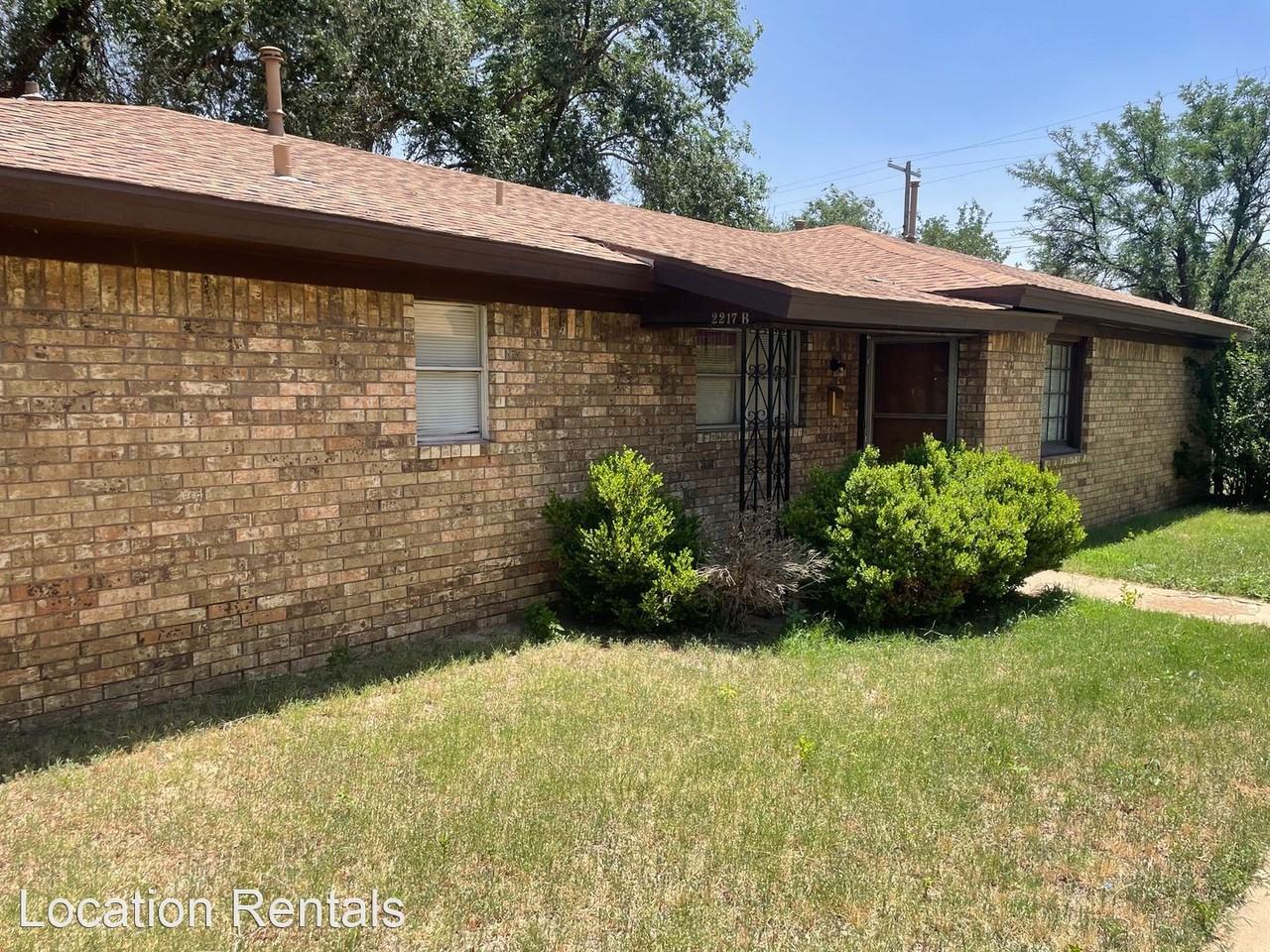 2217 26th Street - Photo 2 of 2