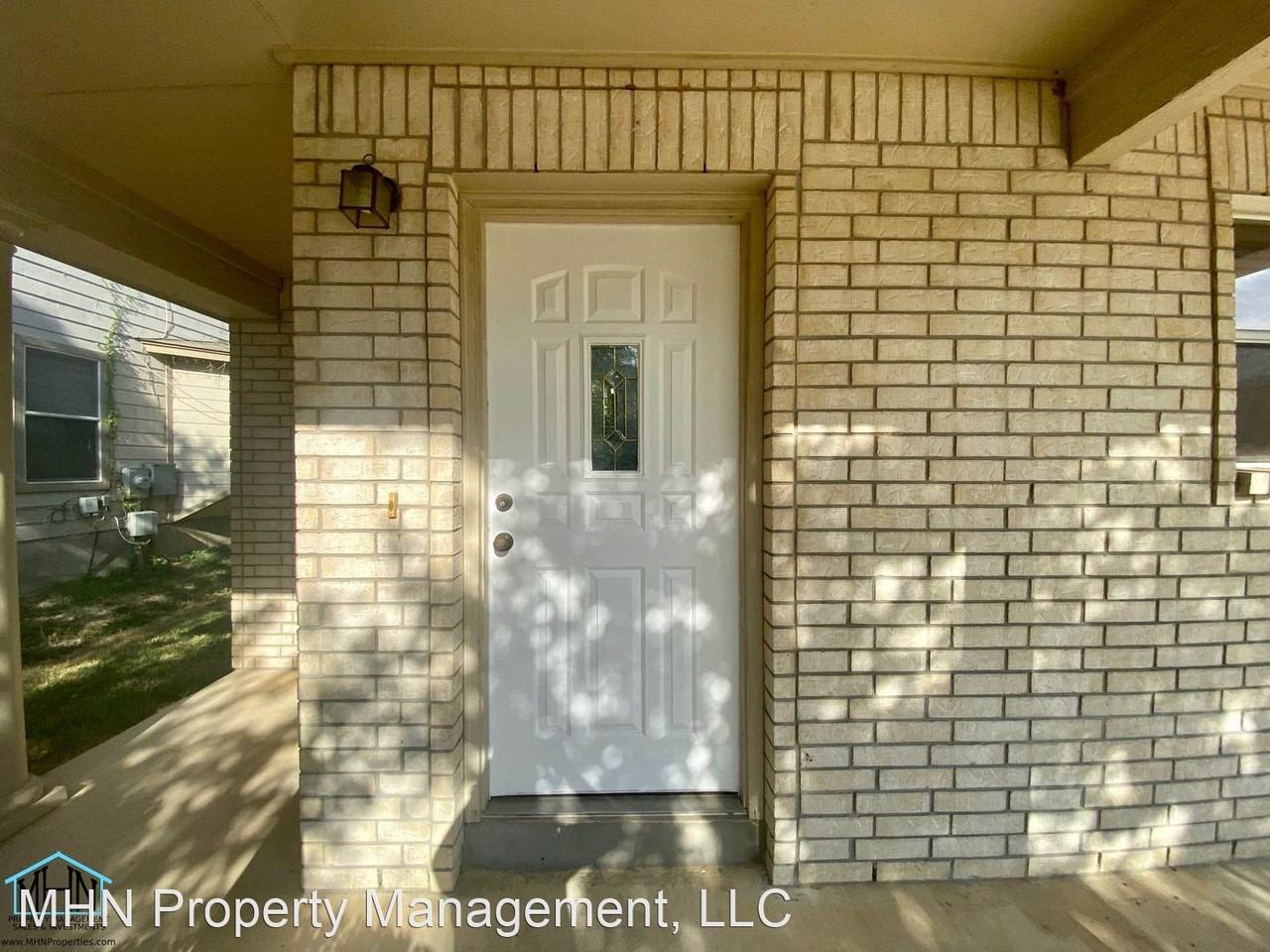 13523 Royal Wl - Photo 2 of 19