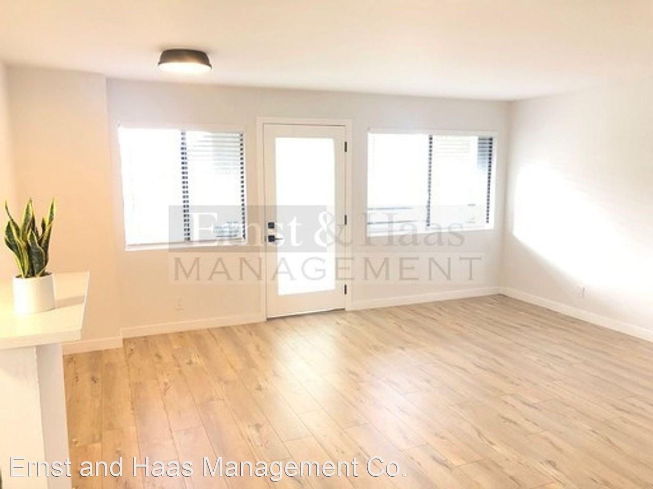 243 Temple  Ave. - Photo 2 of 7