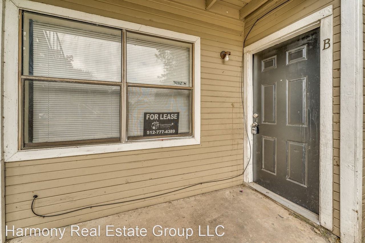 1913 West Loop - Photo 3 of 25