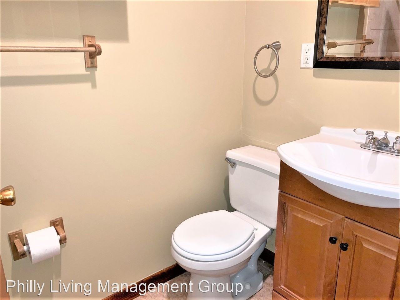 1832 Kater Street  3rd Fl - Photo 2 of 9