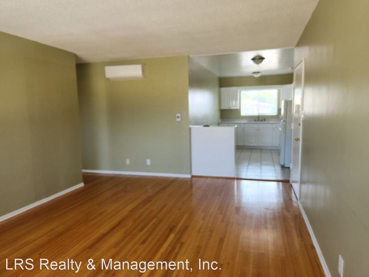 1320 Pico Blvd. - Photo 2 of 16