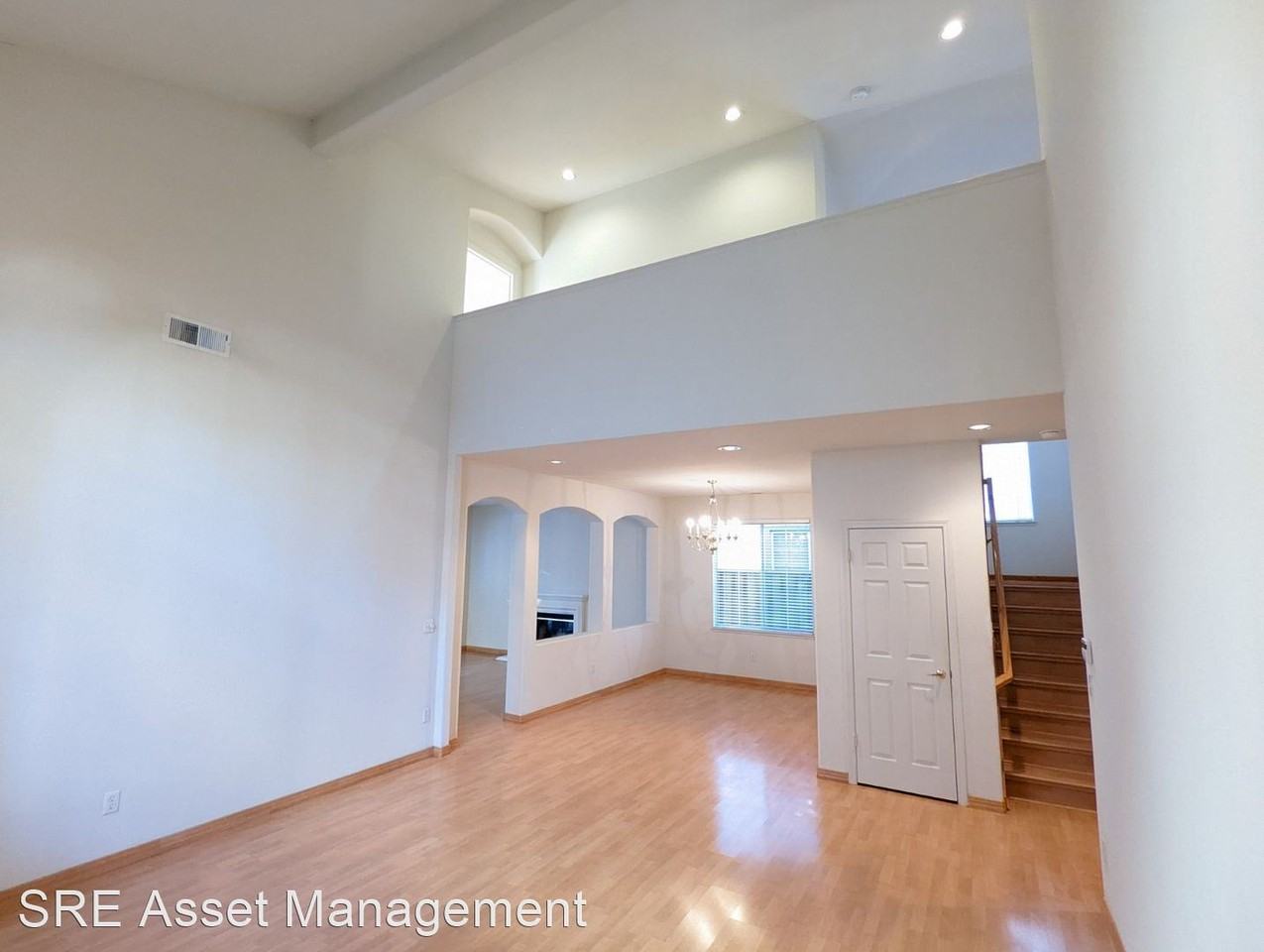 732 Villa Centre Way - Photo 2 of 14