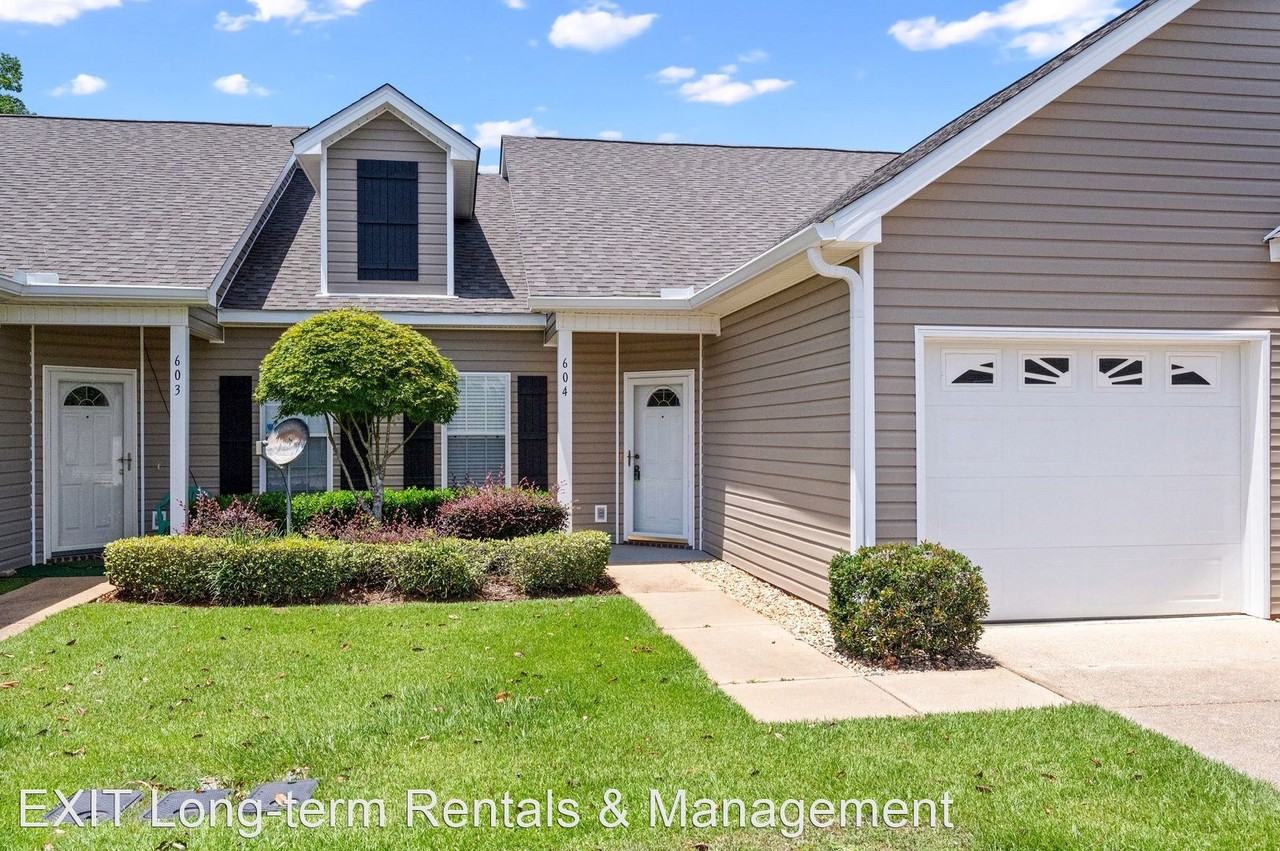 2651 2651 S. Juniper Street  - Victoria Place #604 - Photo 2 of 25