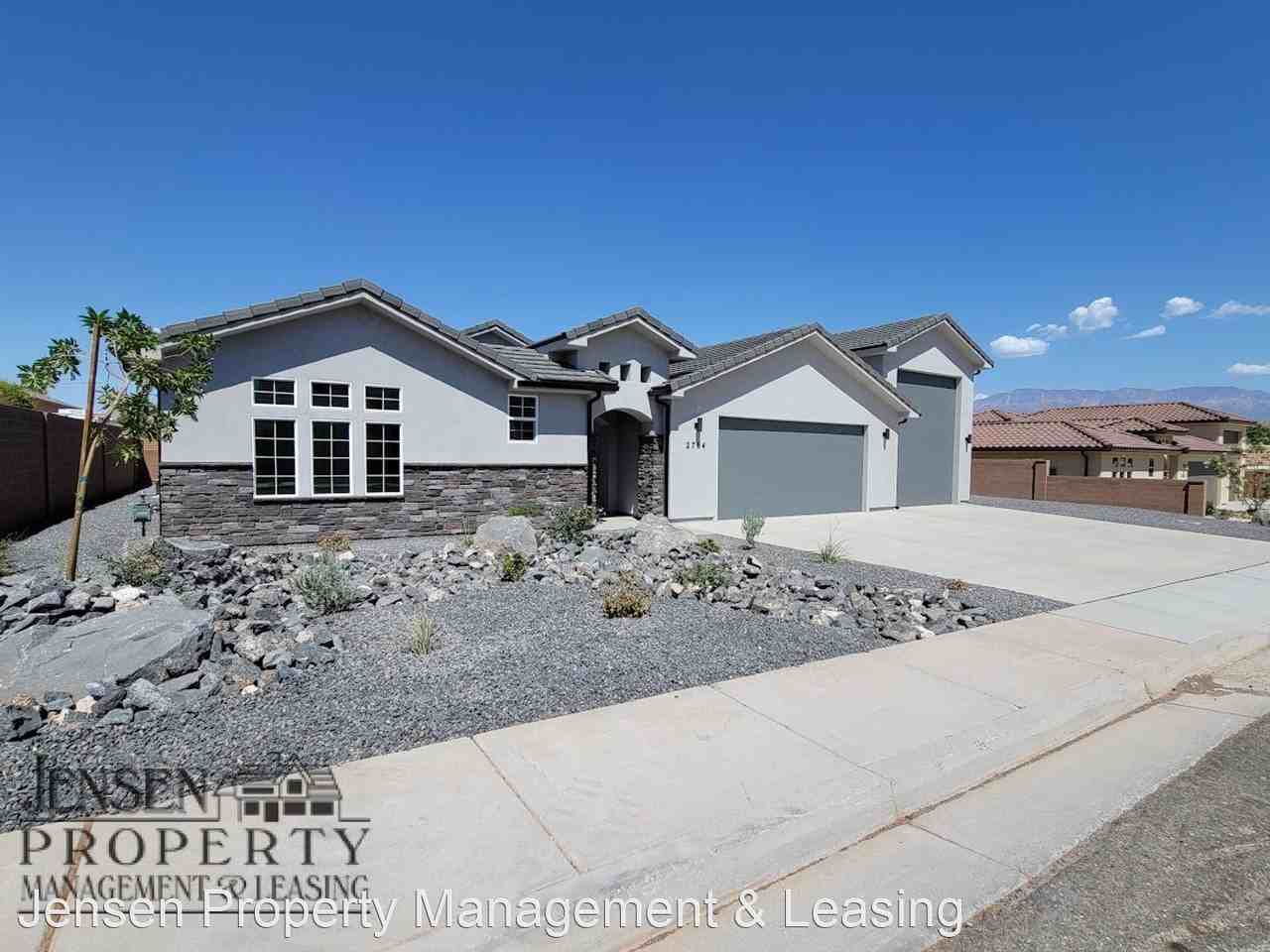 2764 2764 South 4090 West Circle - Photo 2 of 45