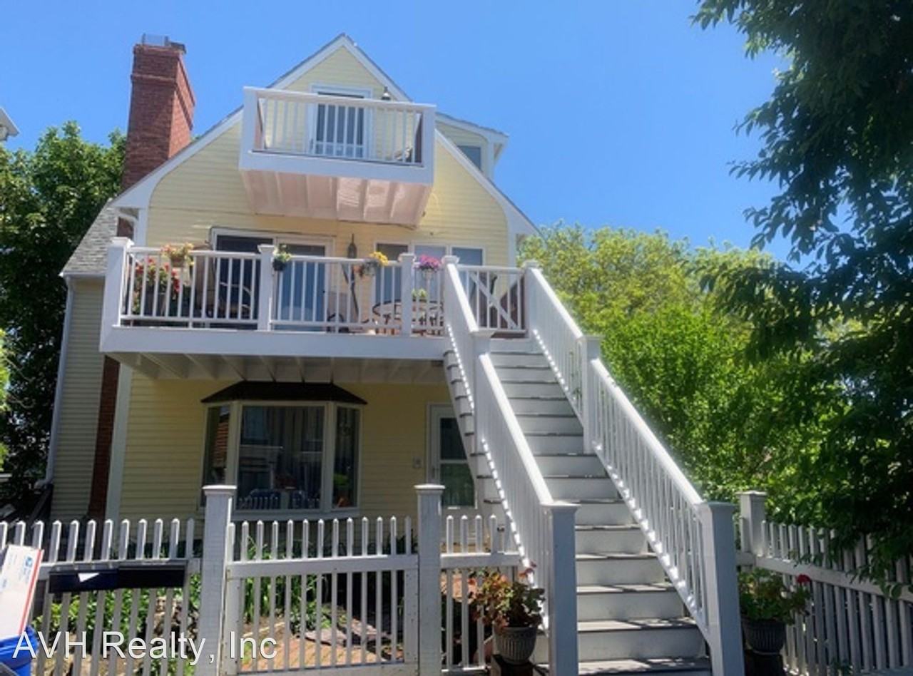 24 Western Ave - Photo 2 of 24