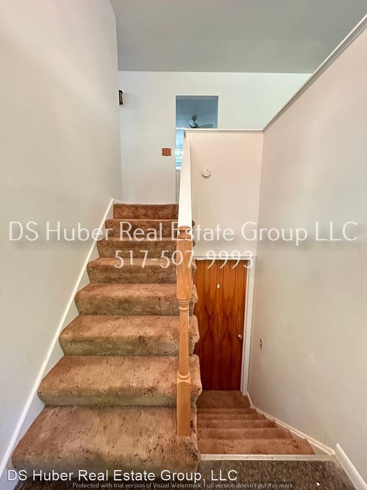 12469 Kruger Lane - Photo 2 of 19