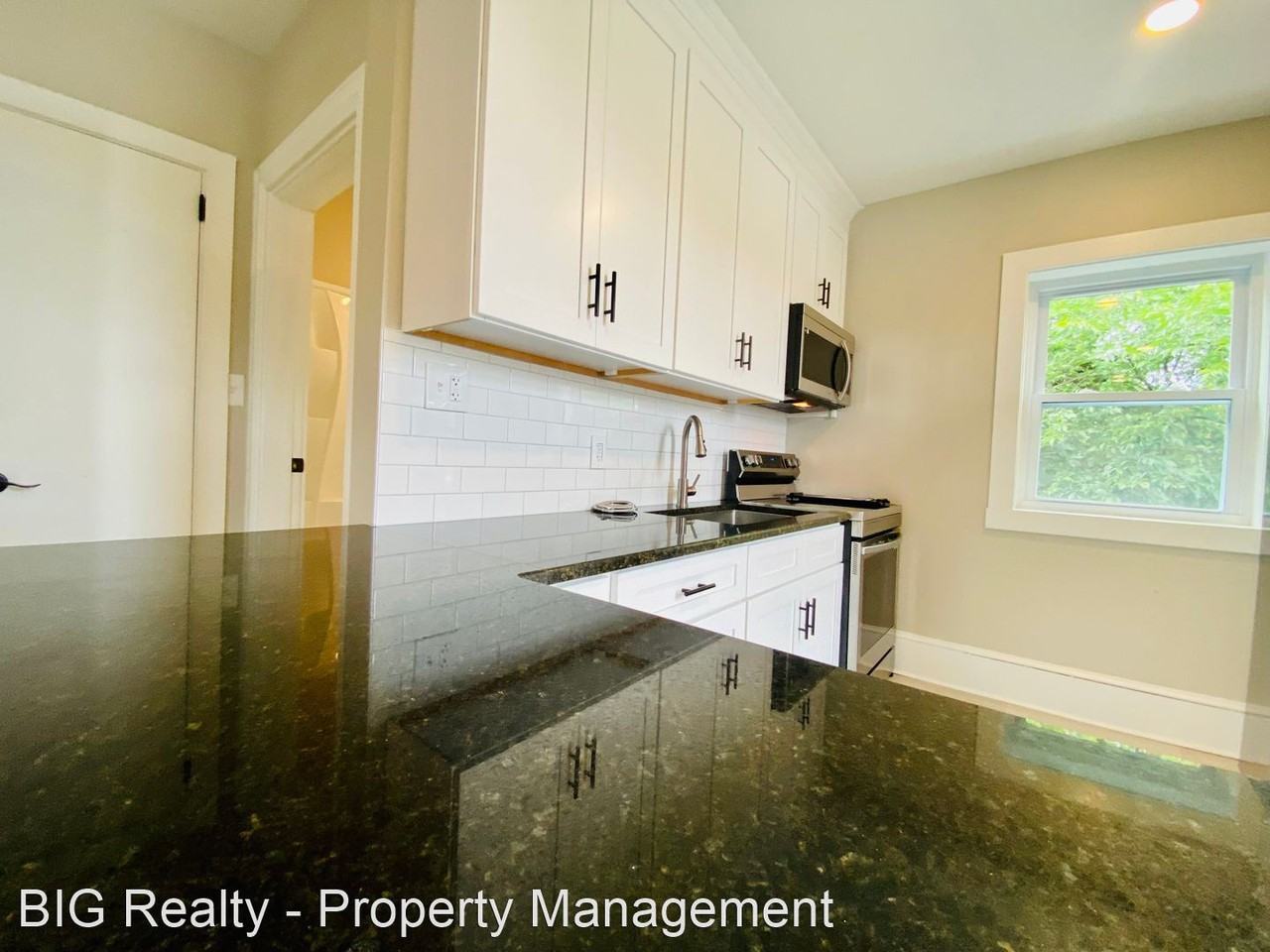 13 2nd Ave - Photo 3 of 20