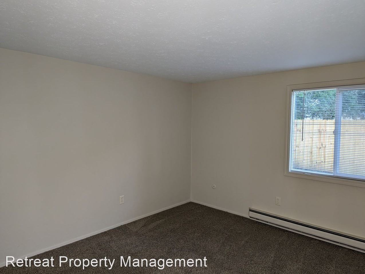 523 1/2 Berlin Road - Photo 3 of 13