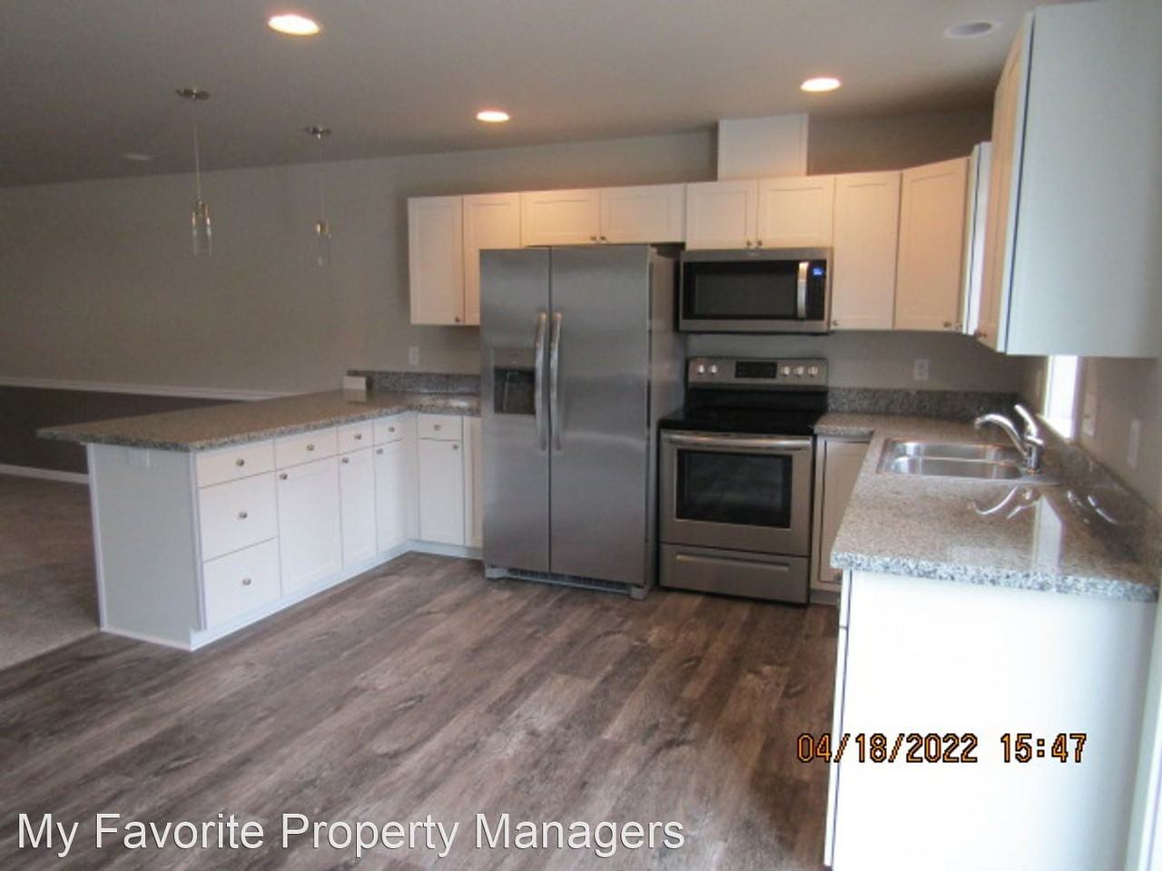 123 Rivers Edge Dr - Photo 2 of 11