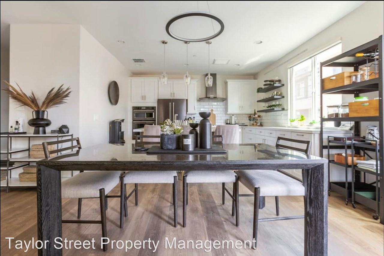 1250 N Abbey Ln #252