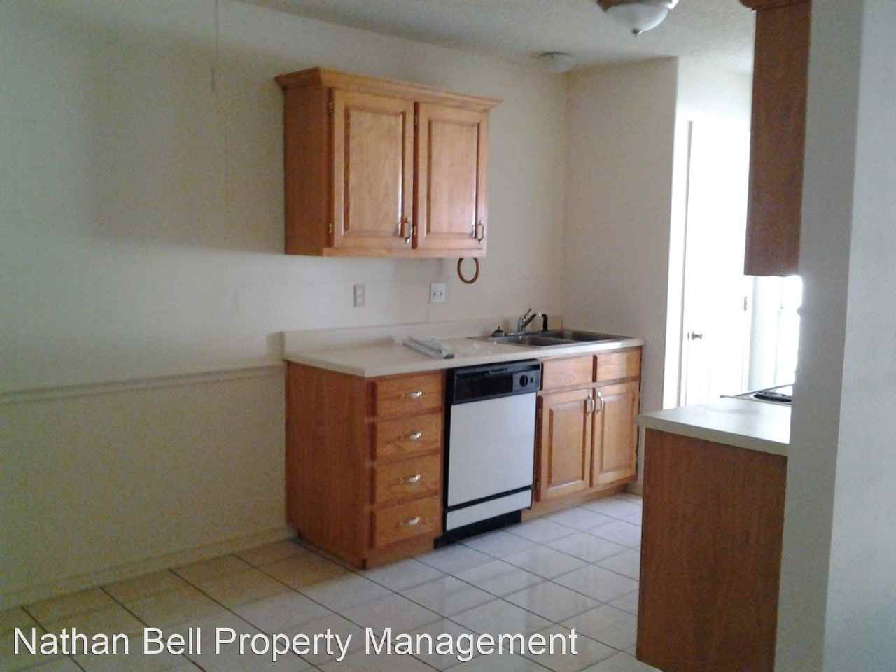 490 Kirkland Ln - Photo 2 of 7