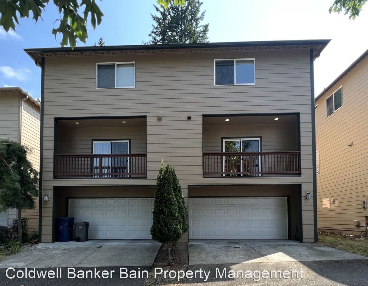 505 E Division St #A - Photo 3 of 13