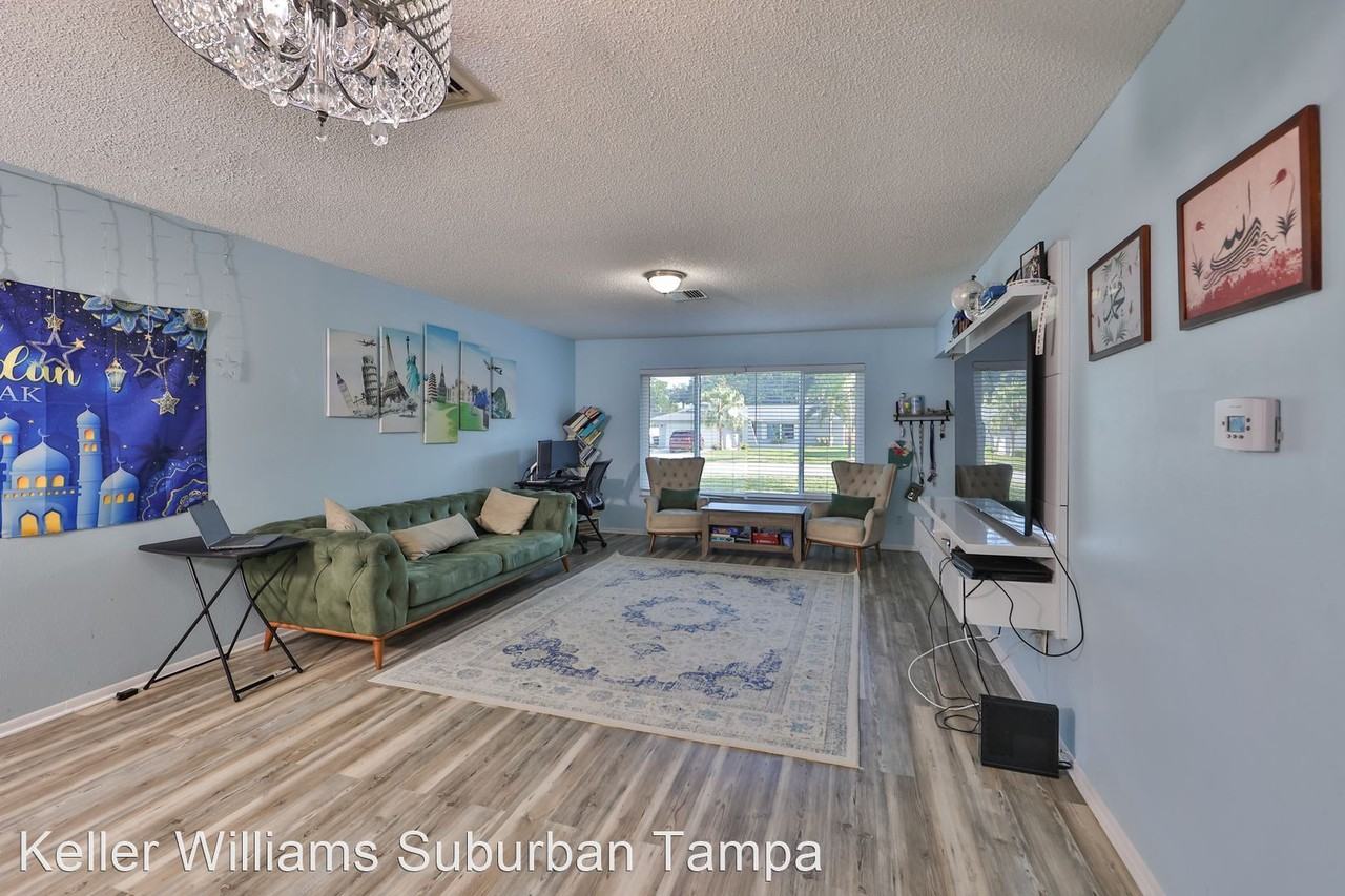 2223 Willow Tree Trl - Photo 3 of 29