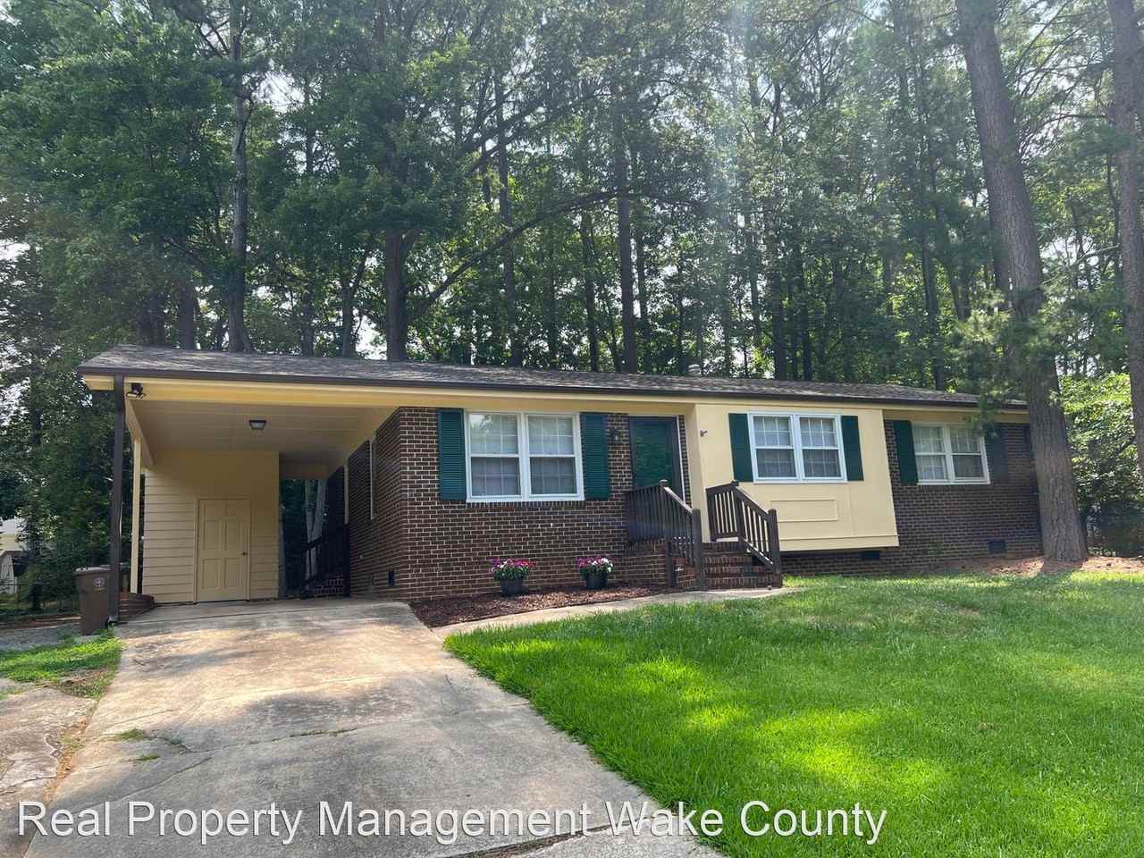 722 Brunswick Pl - Photo 3 of 25