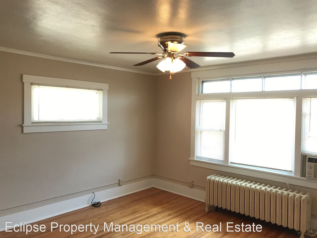 711 2nd St - Photo 3 of 21