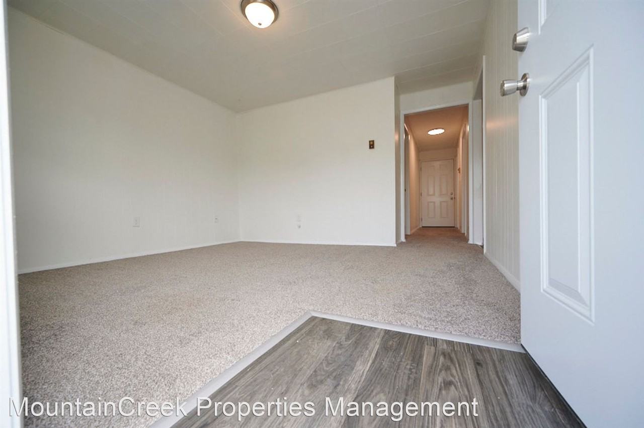 Come Check Out These Newly Renovated 1 Bedroom Apartments - Photo 3 of 21