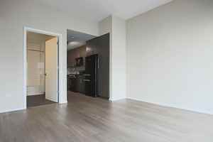 featured image of 211 W Scott St