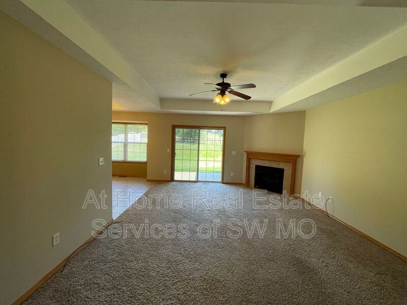 2618 W Colton - Photo 2 of 11