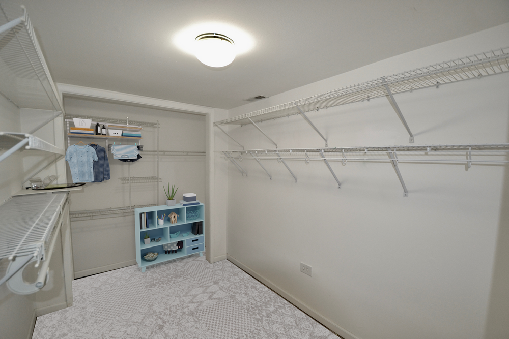 2943 N Halsted St - Photo 3 of 7