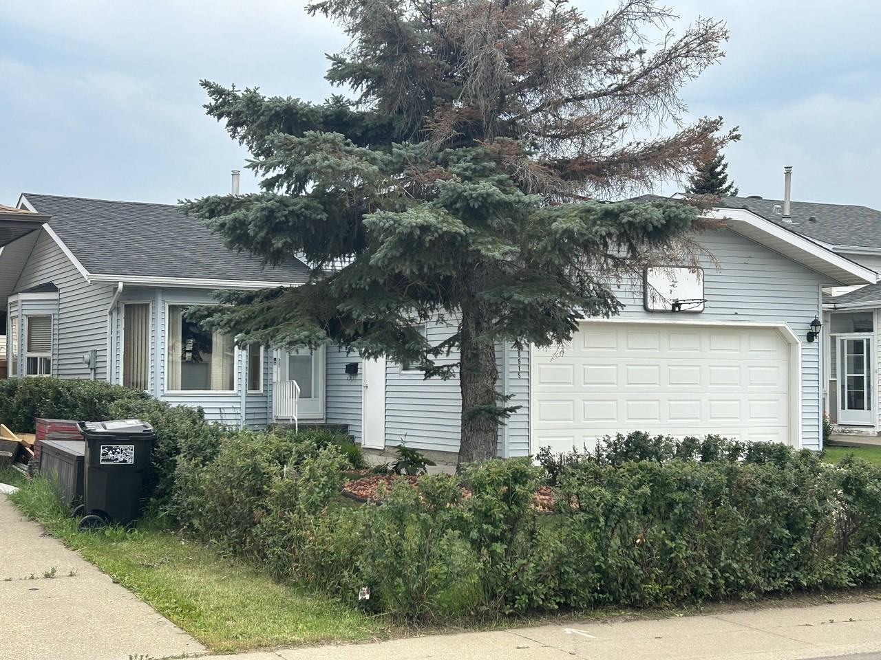 18915 73 Ave Nw - Photo 3 of 38