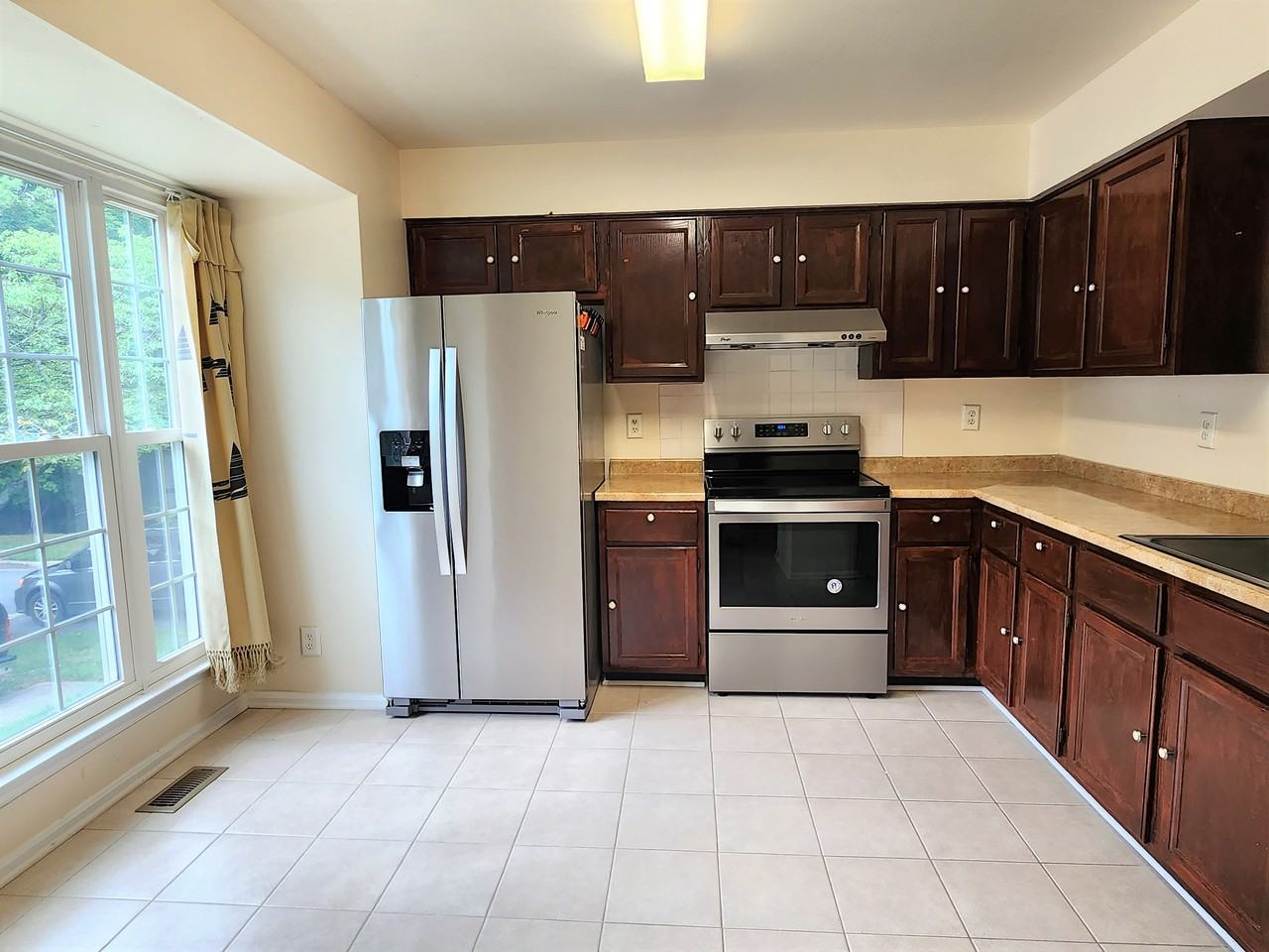 4000 Sparrow House Ln - Photo 2 of 26