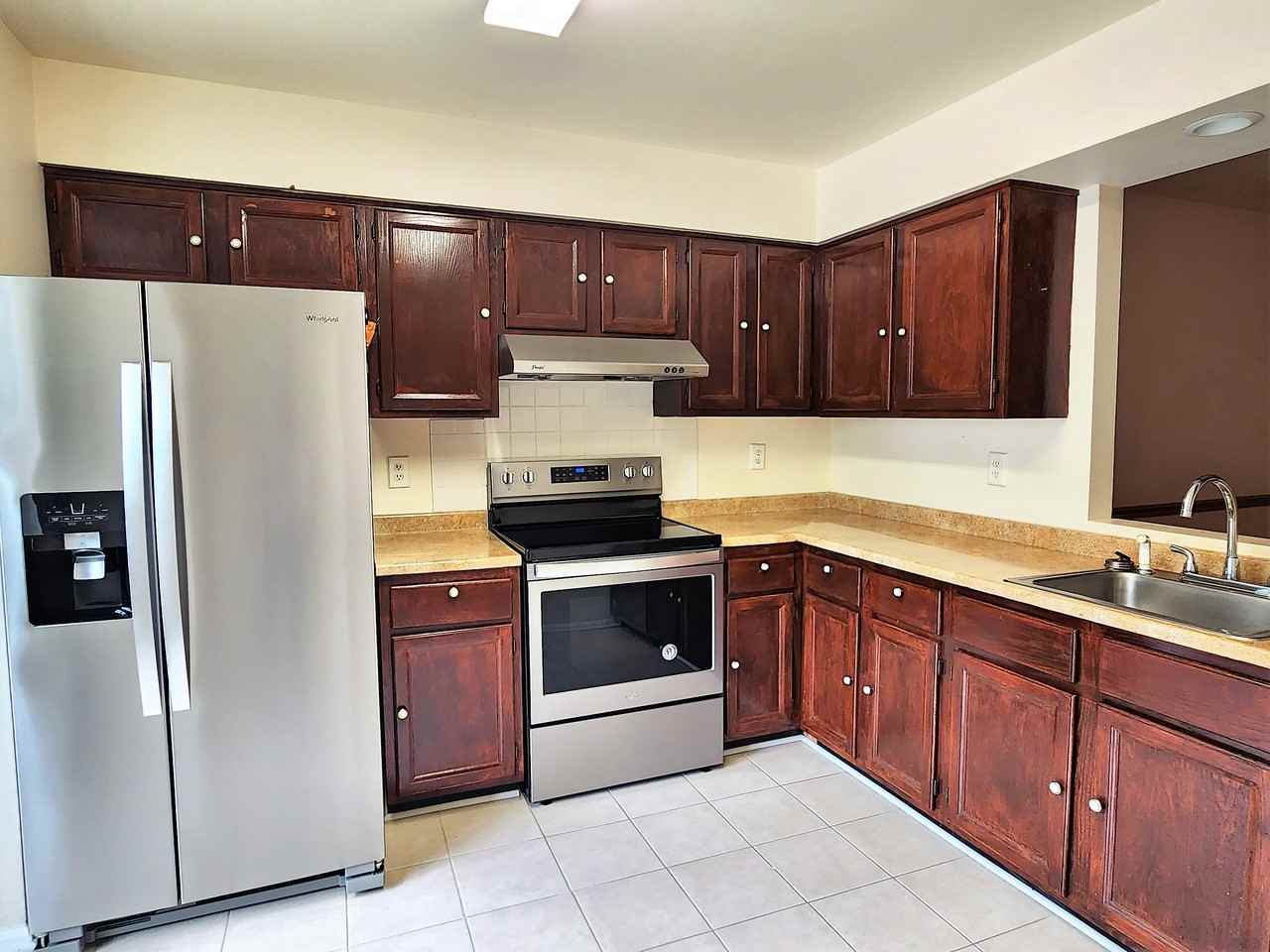 4000 Sparrow House Ln - Photo 3 of 26