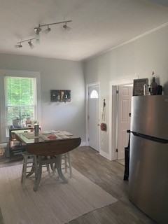 24 Barrow St - Photo 2 of 9