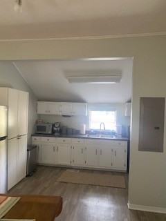 24 Barrow St - Photo 3 of 9