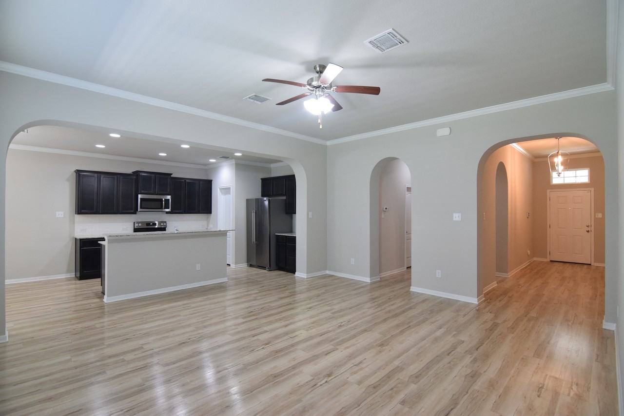 10208 Cap Rock Dr - Photo 7 of 23