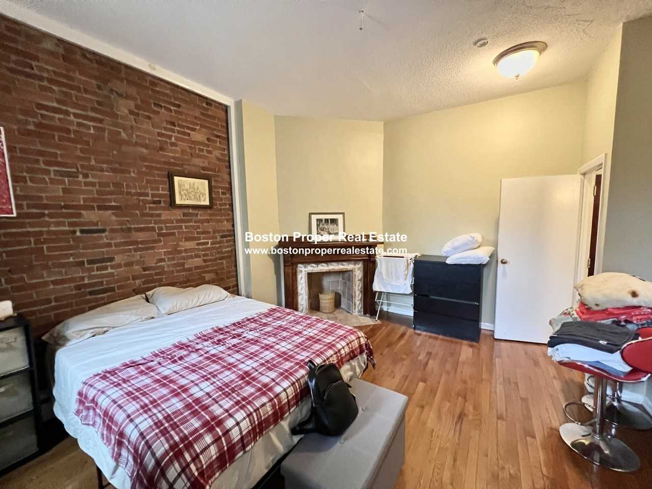 104 Saint Botolph St #2 - Photo 5 of 14