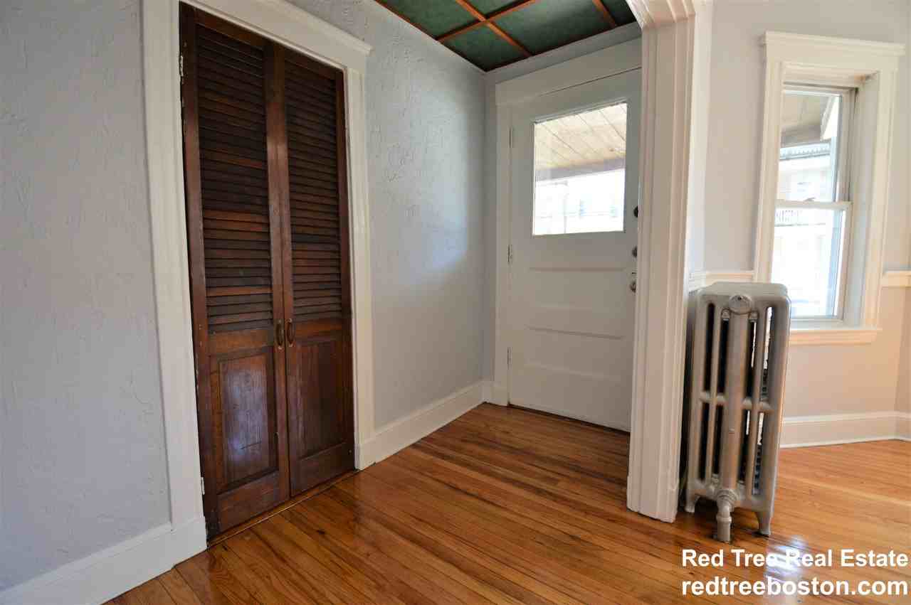32 Stellman Rd #1 - Photo 3 of 17