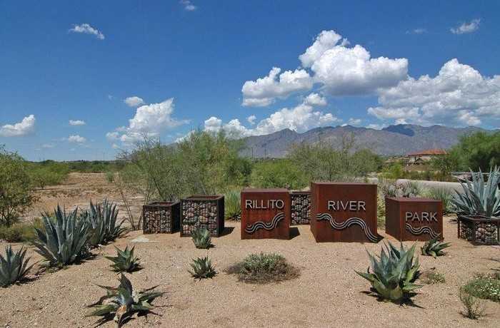 3342 N Sierra Springs Dr - Photo 2 of 11
