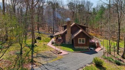 42 Blossom Lake Ln - Photo 3 of 8