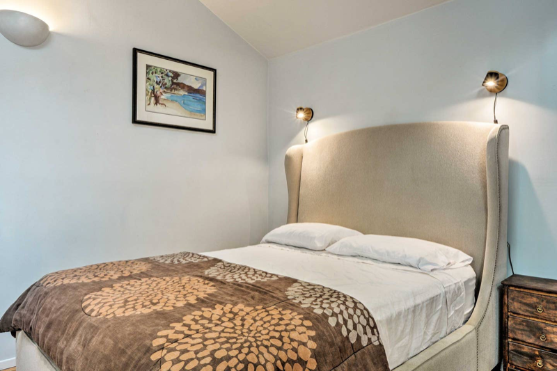 673 Siskiyou Blvd - Photo 5 of 22