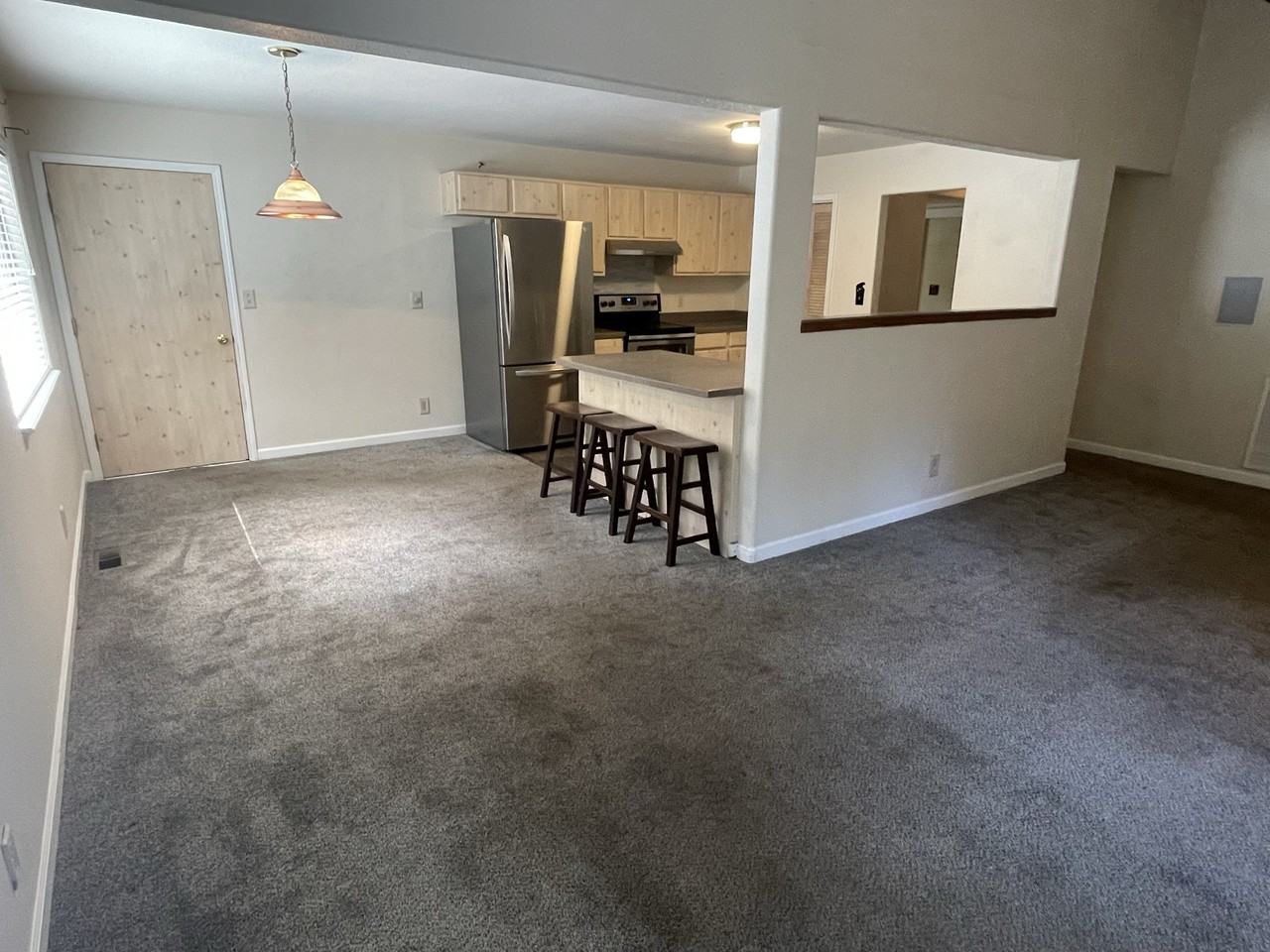 861 Jeffrey Street - Photo 3 of 13