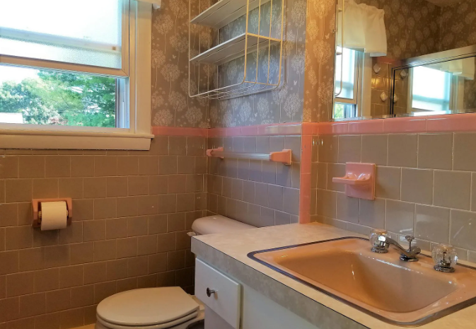 120 Robert Gray Ave #NA - Photo 3 of 3