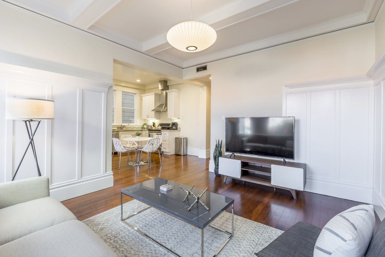 259 South Van Ness Avenue - Photo 4 of 14