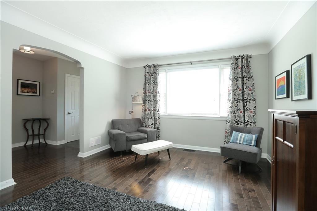 865 Shadeland Avenue - Photo 2 of 10