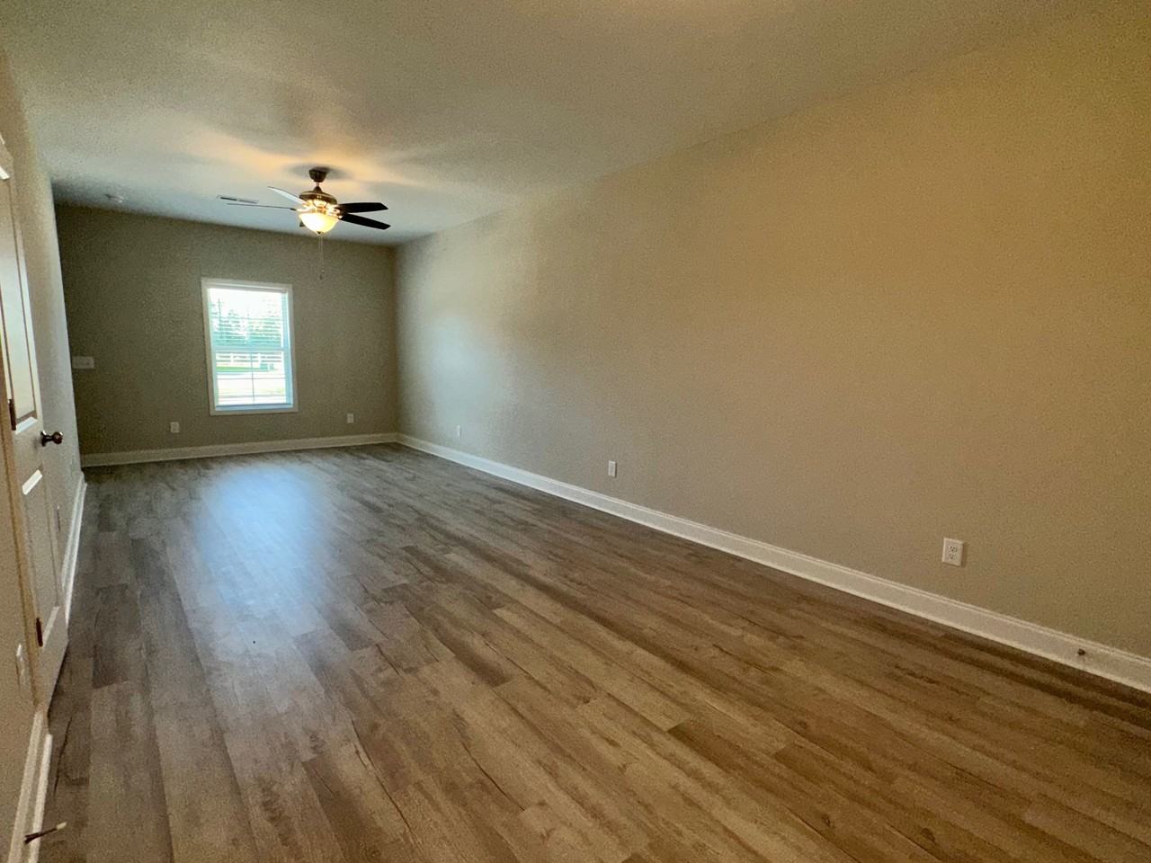 2845A Jubilee Dr #1 - Photo 4 of 20