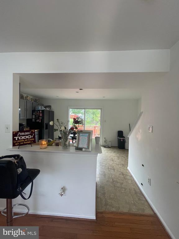 3078 Antrim Cir - Photo 3 of 12